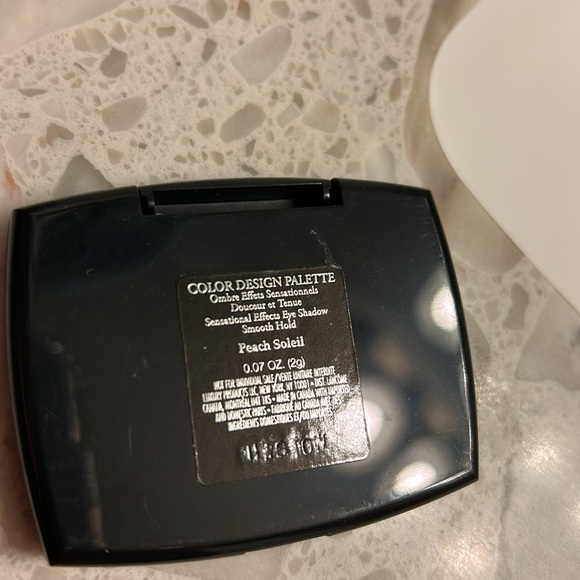 Luxurious Lancôme Color Design Palette - Shimmering Neutrals Eyeshadows - Picture 6 of 6